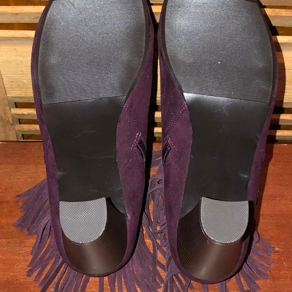 Booties - Picture 4 of 5